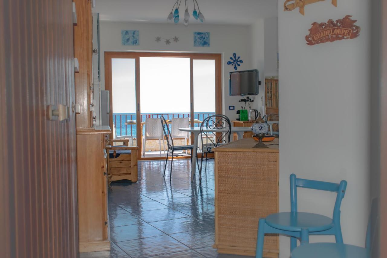 Beach House Acquamarina Letojanni Dış mekan fotoğraf