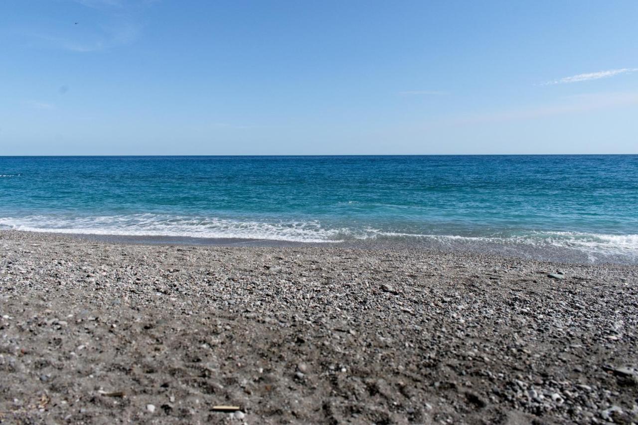 Beach House Acquamarina Letojanni Dış mekan fotoğraf
